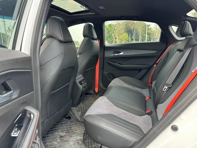 汕頭24年吉利繽瑞6