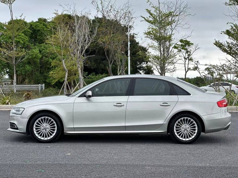 汕头14年奥迪A4L3