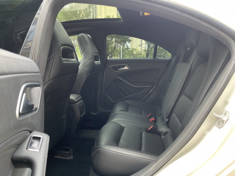 济宁15年奔驰GLA6