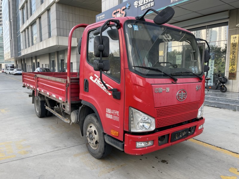 济宁19年解放解放卡车3