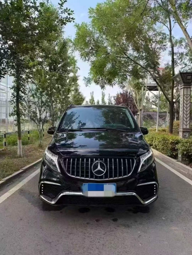 淄博21年奔驰威霆1