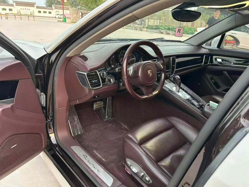 徐州15年保時捷帕拉梅拉4