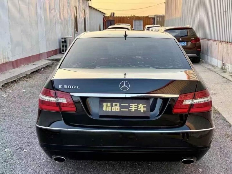 济宁12年奔驰E9