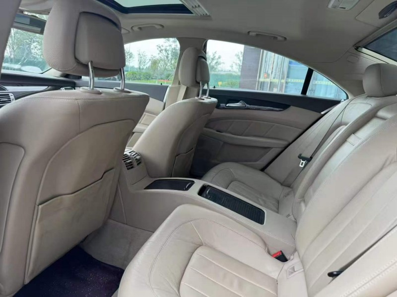 连云港12年奔驰CLS6