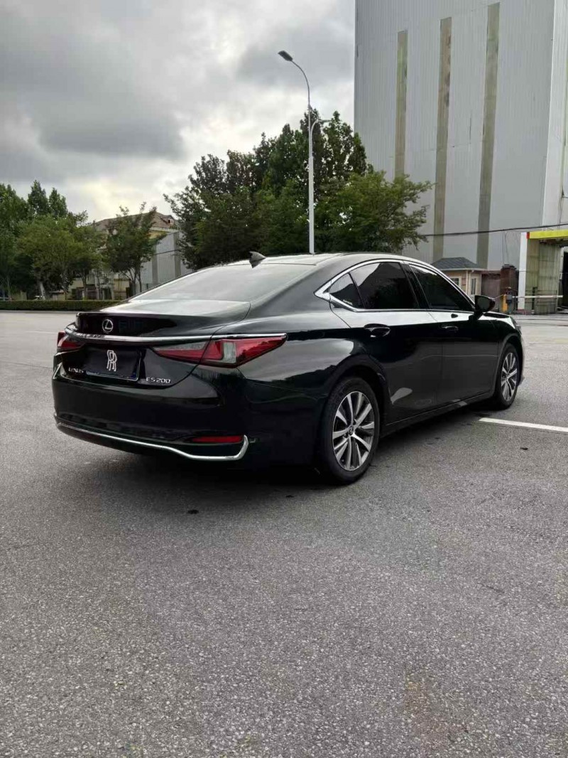 宿遷21年雷克薩斯ES8