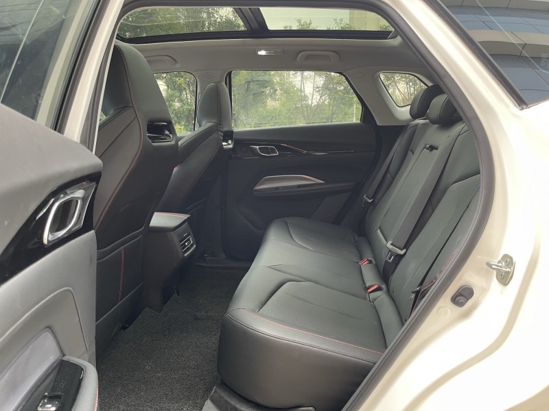 济宁22年长安汽车欧尚6