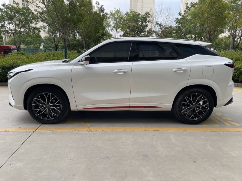 济宁22年长安汽车欧尚8