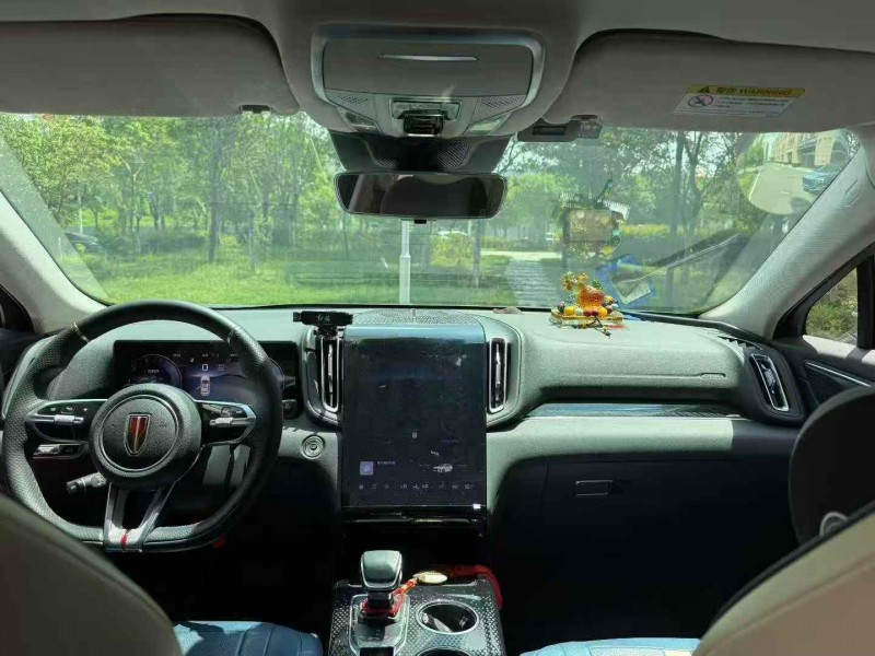 張家界23年紅旗HS34