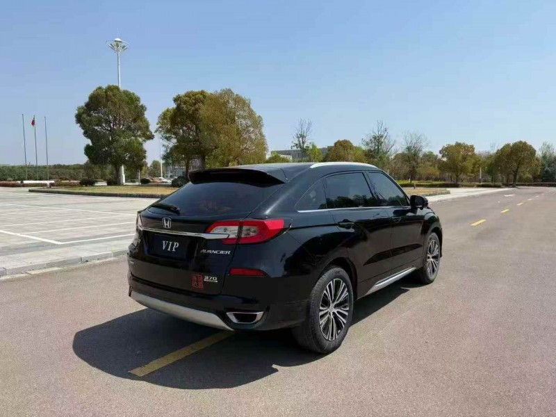 淮安19年本田冠道8