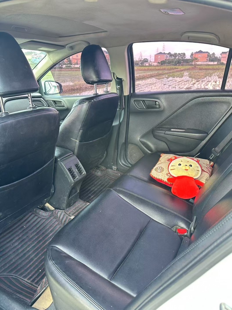 杭州16年本田鋒范4