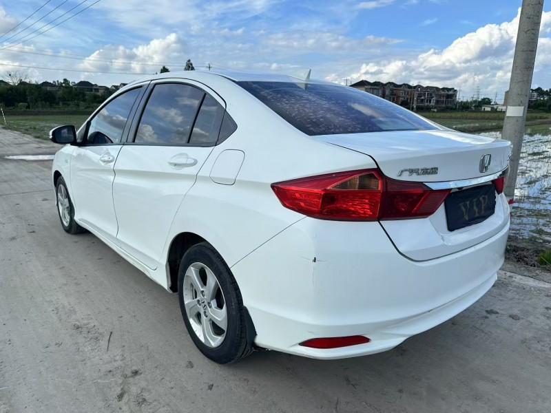 杭州16年本田鋒范7