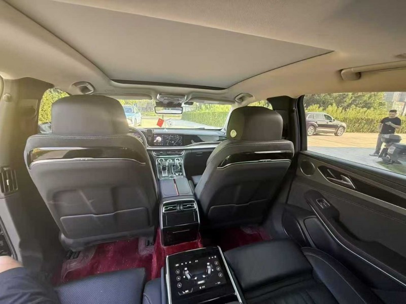 秦皇島23年紅旗H98