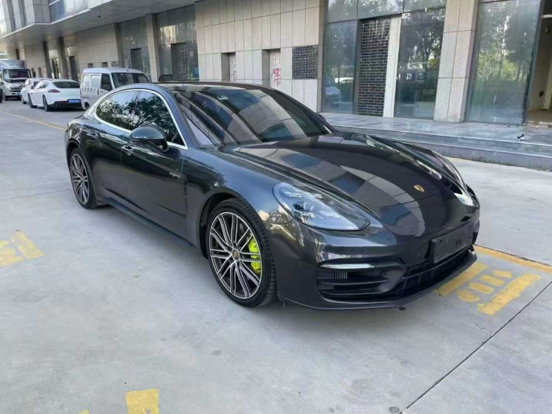 濟寧21年保時捷帕拉梅拉2