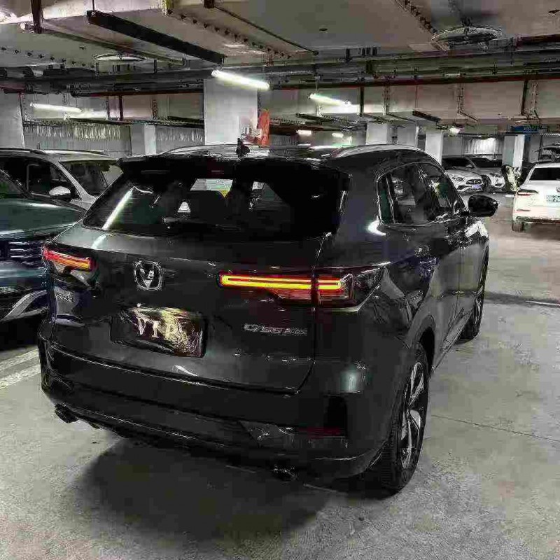 成都24年长安汽车CS557