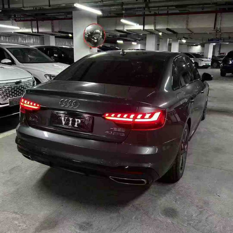 成都22年奥迪A4L7