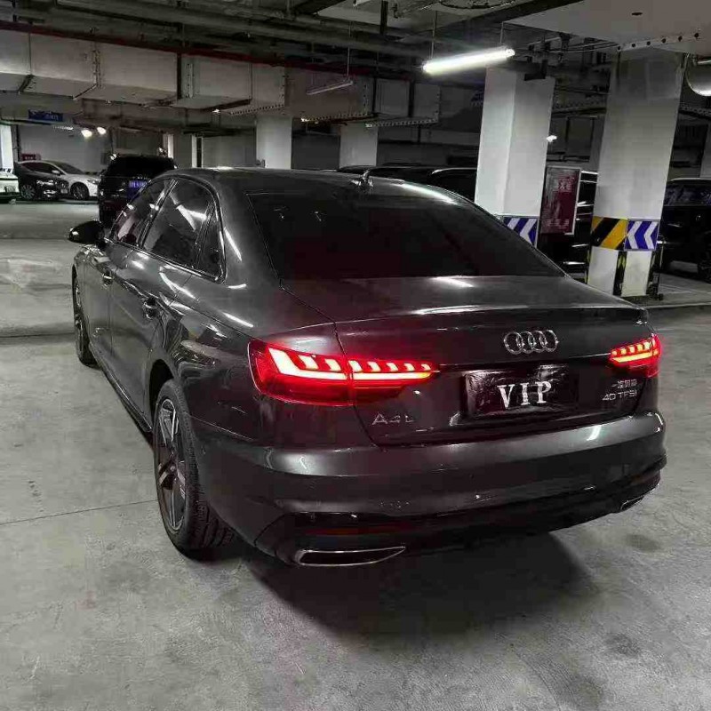 成都22年奥迪A4L9