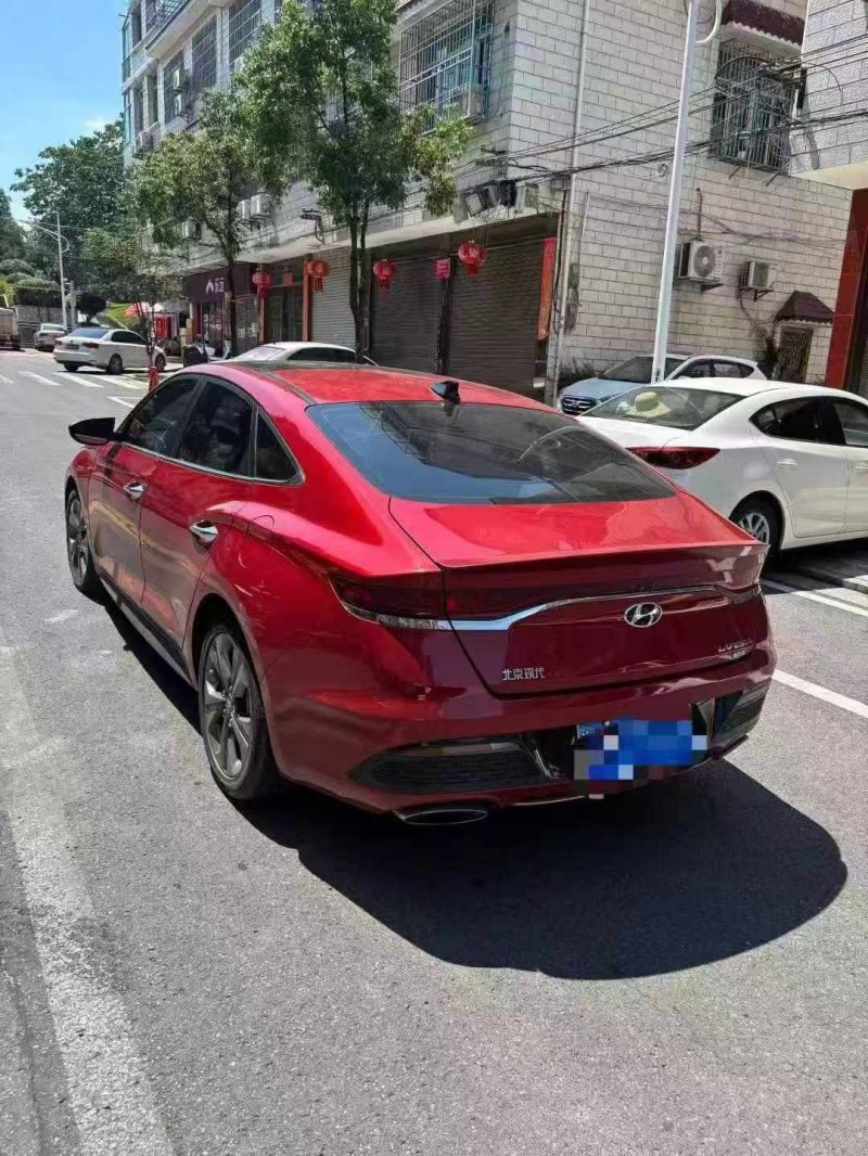 湘潭19年现代菲斯塔8