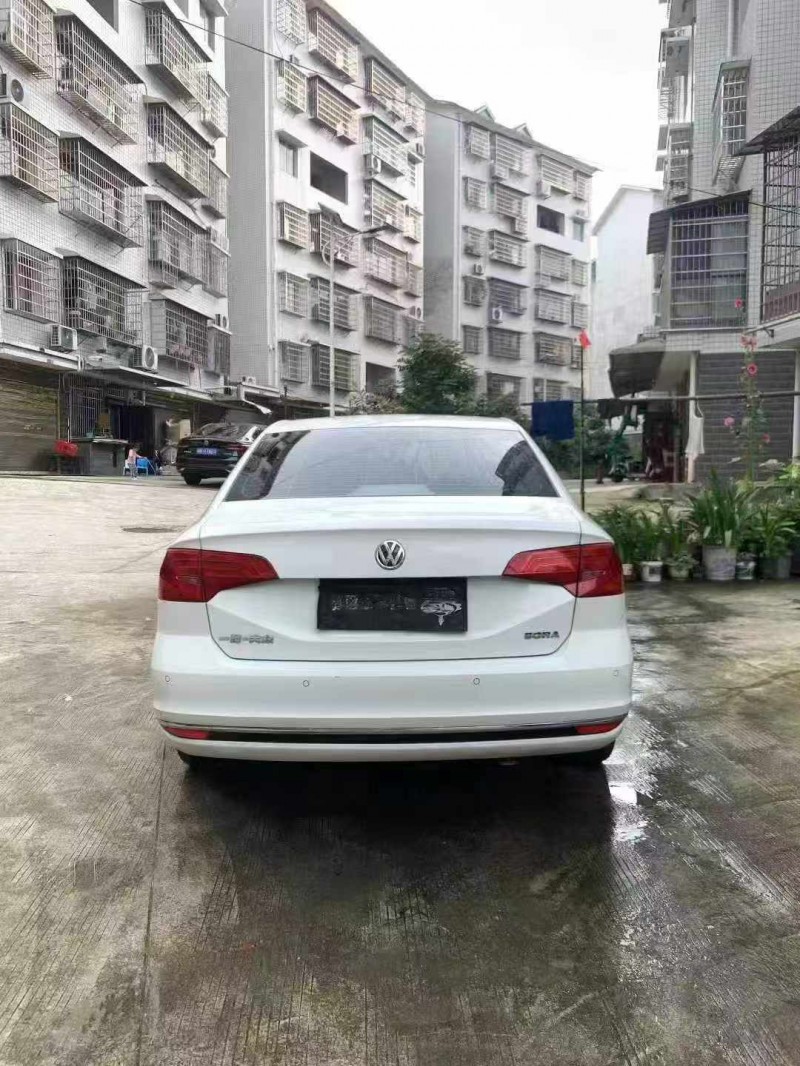 邵阳23年大众宝来9