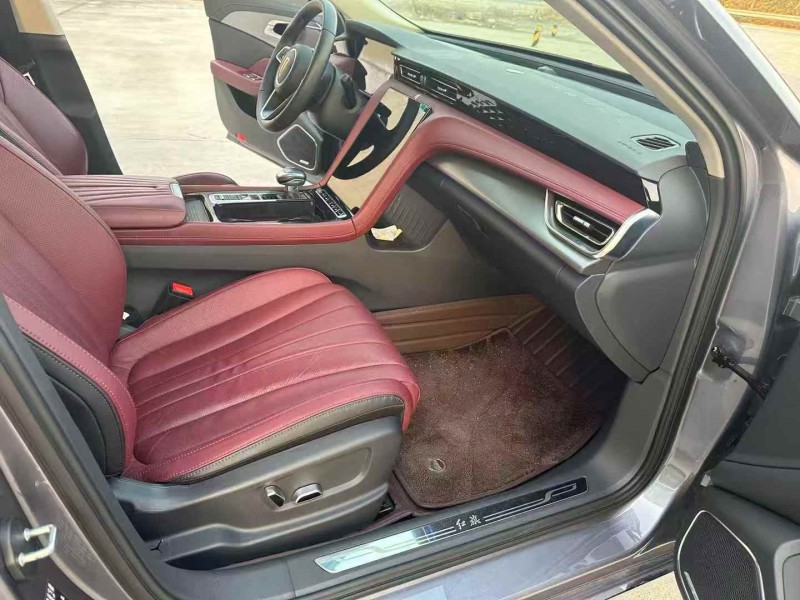 徐州22年紅旗H56