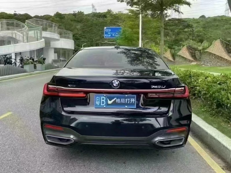 深圳22年寶馬7系9