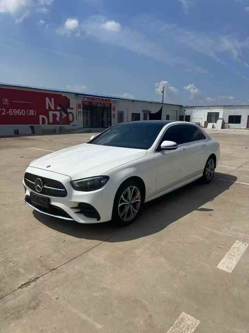 济宁21年奔驰E2