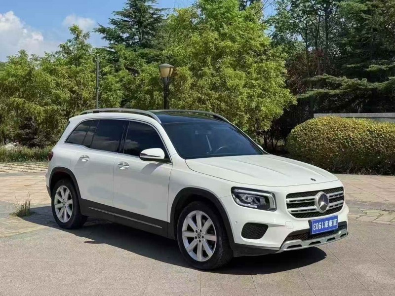 济宁20年奔驰GLB2