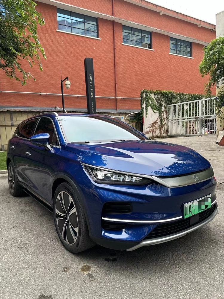 成都22年比亞迪唐2