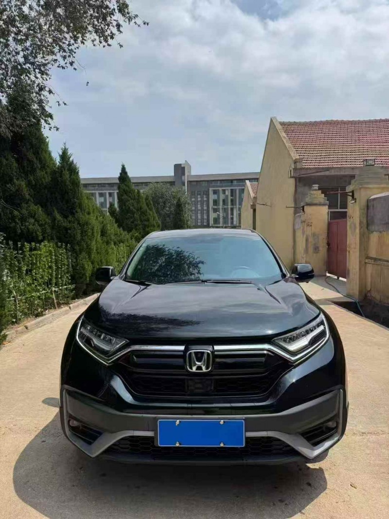 青岛22年本田CRV1