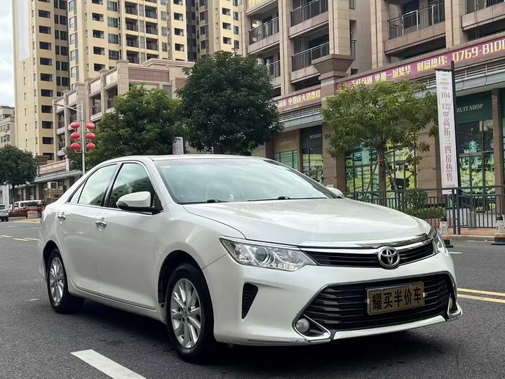 東莞16年豐田凱美瑞2