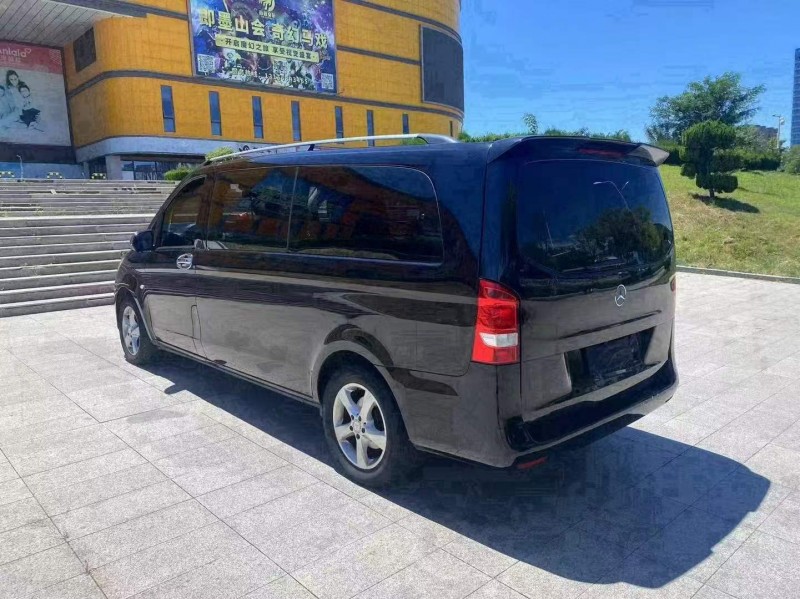 淄博17年奔驰威霆7