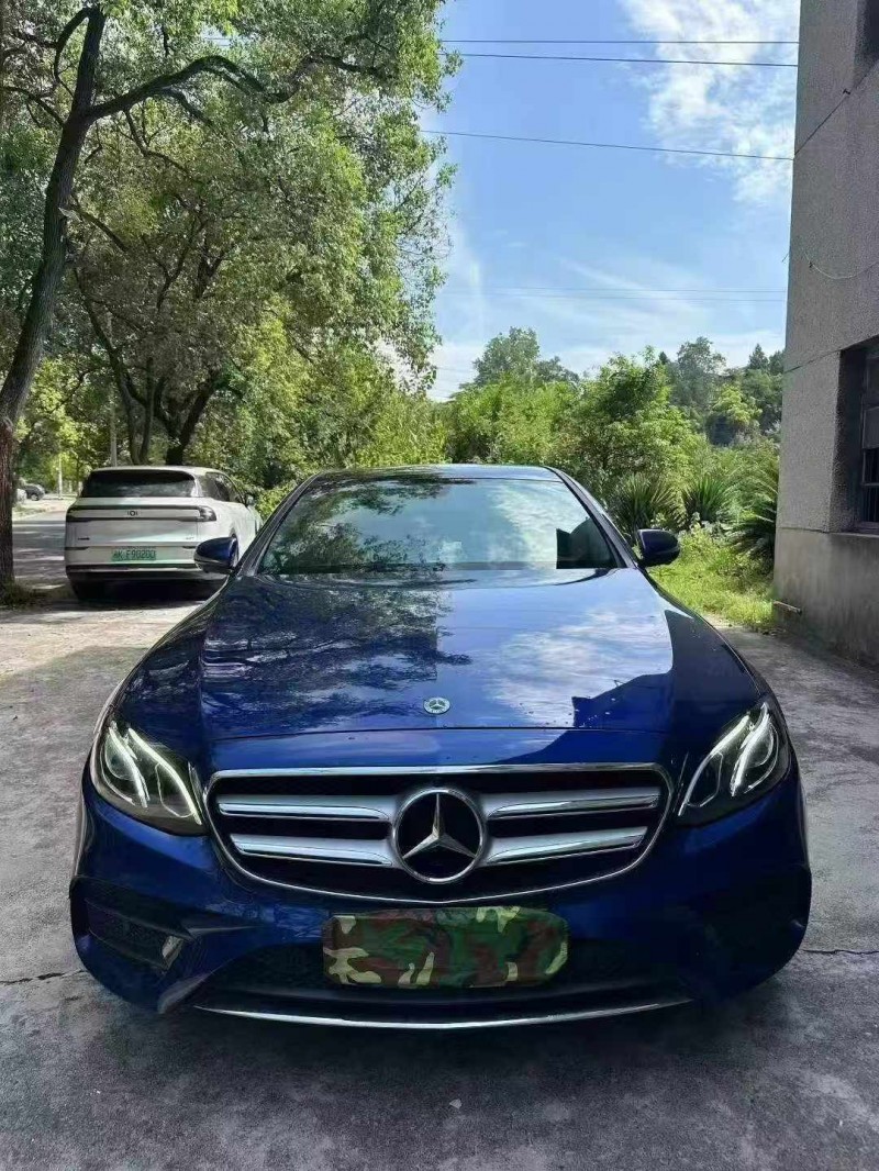 张家界19年奔驰E1