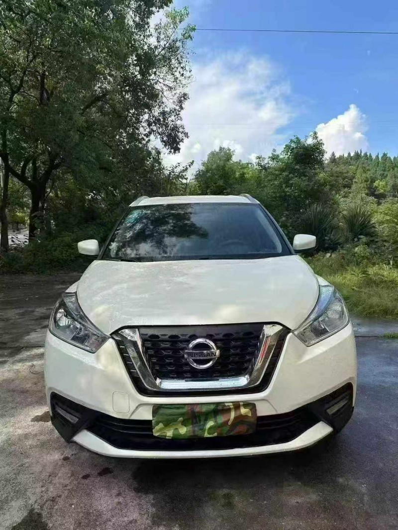 常德20年日产劲客1