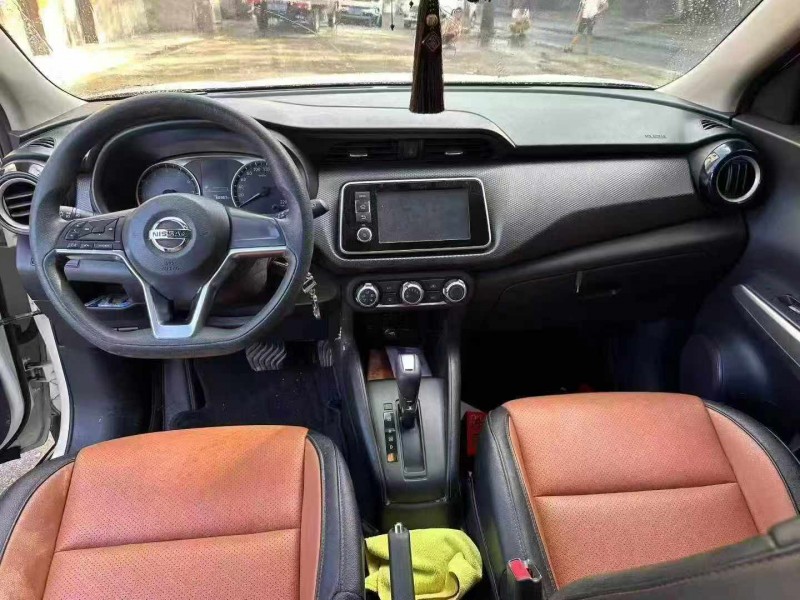 常德20年日产劲客4