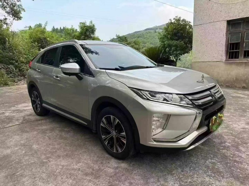 常德19年三菱奕歌2