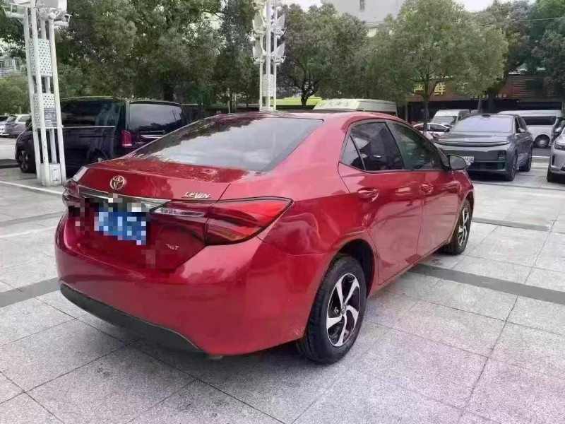 徐州18年豐田雷凌8