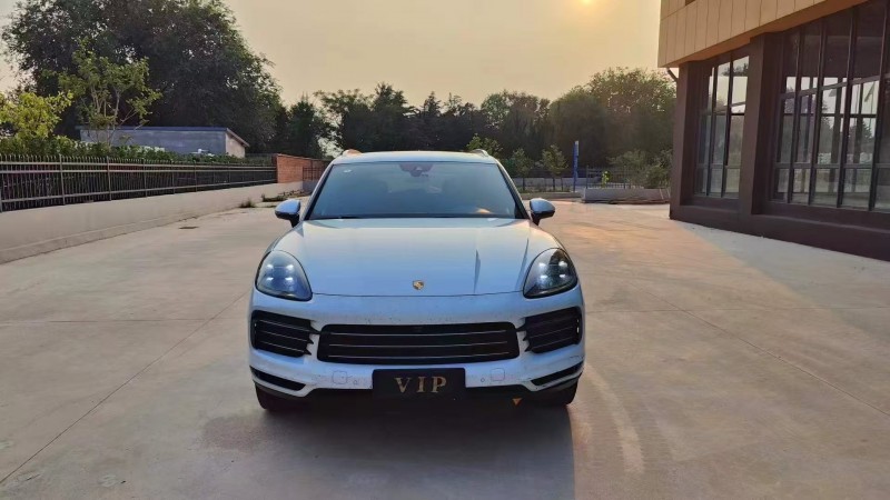 棗莊18年保時捷卡宴1