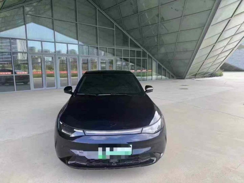 廣州23年零跑汽車C011