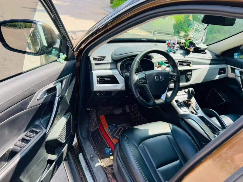 济南17年吉利博越6