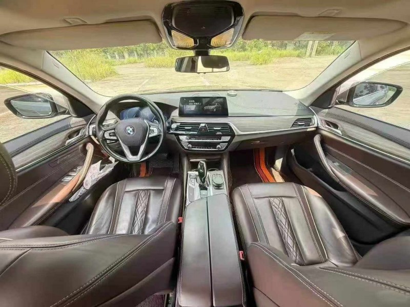 益阳19年宝马5系5