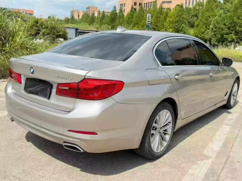 益阳19年宝马5系7