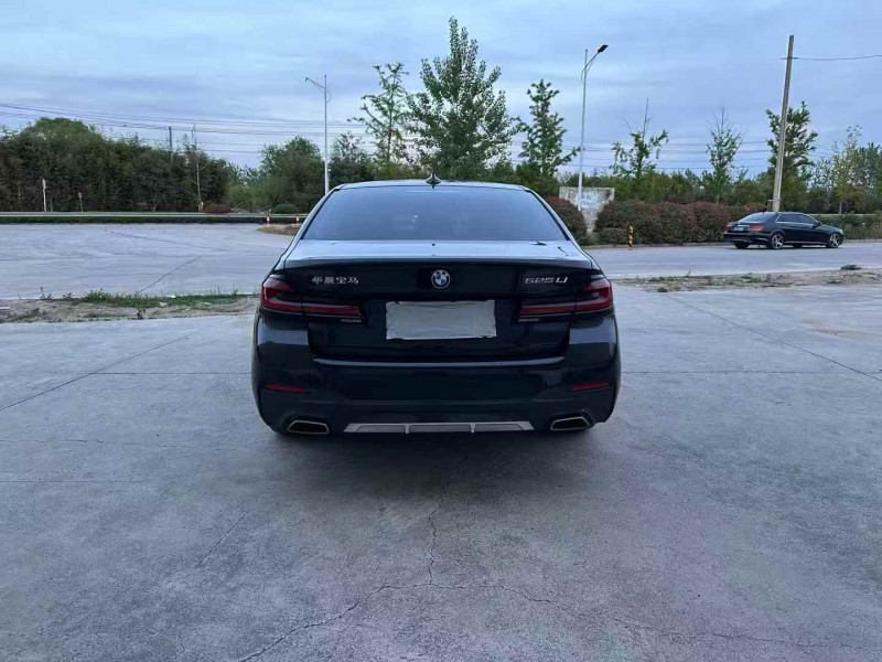 徐州22年宝马5系9