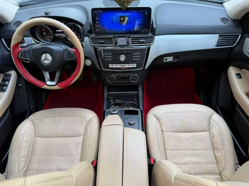 济宁17年奔驰GLE4