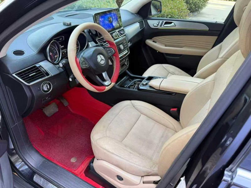 济宁17年奔驰GLE5