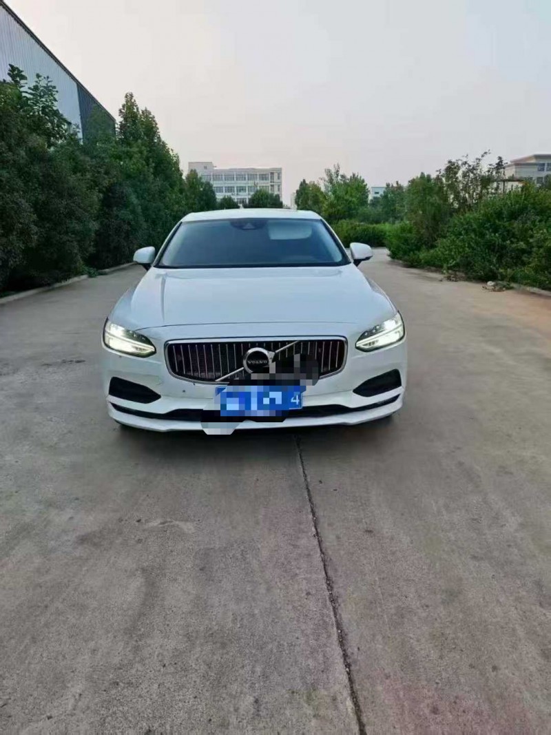 濟寧18年沃爾沃S901