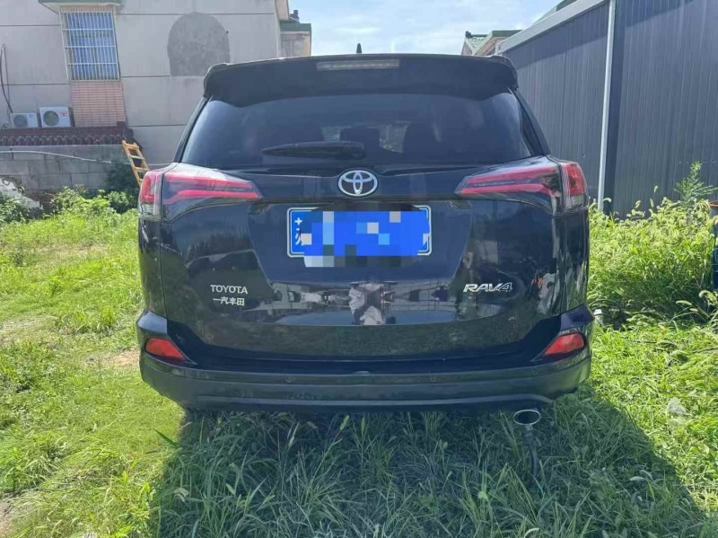 徐州17年丰田RAV4荣放9