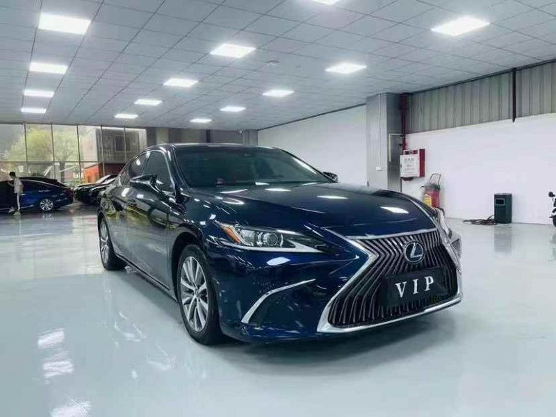 东莞19年雷克萨斯ES2
