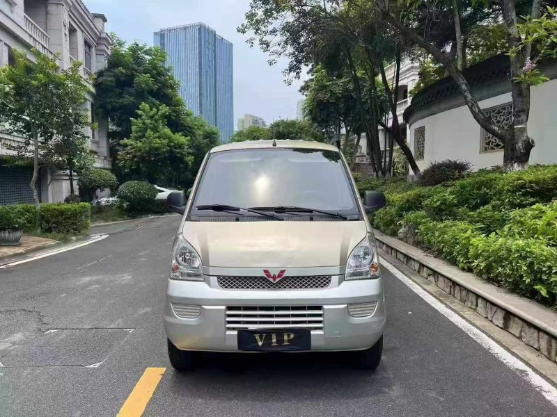 湛江22年五菱汽車榮光1