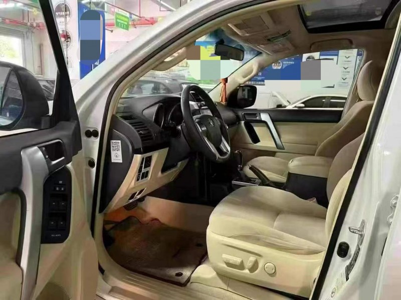 廣州17年豐田普拉多6