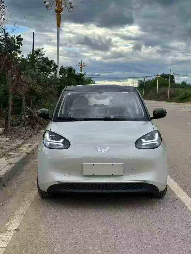 濟南25年五菱汽車繽果1