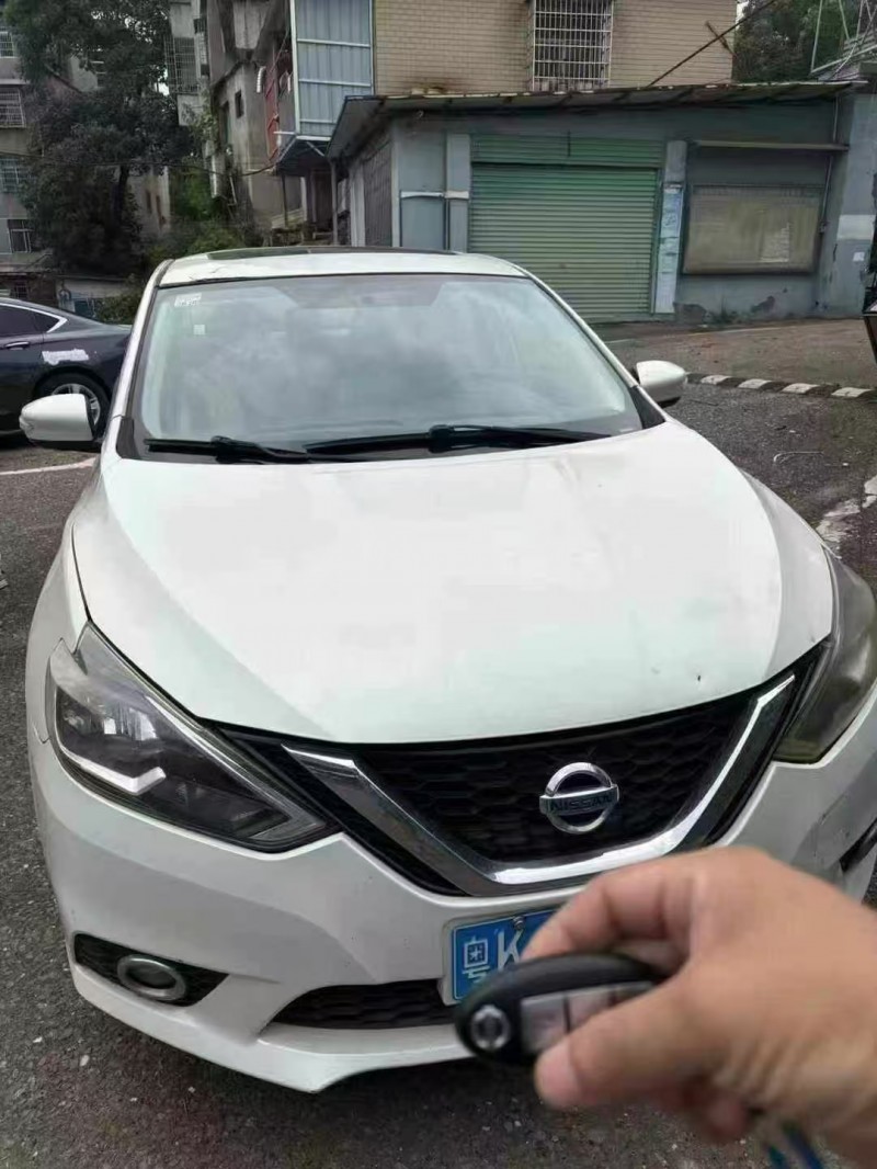 婁底16年日產軒逸1
